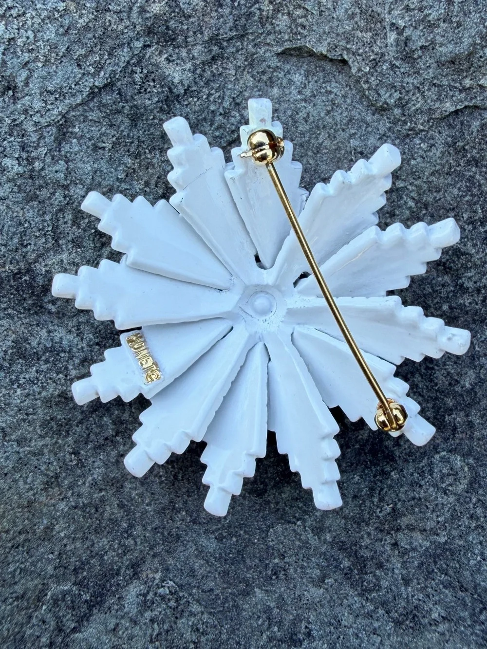 Vintage Monet White Enamel Starburst Flower Brooch